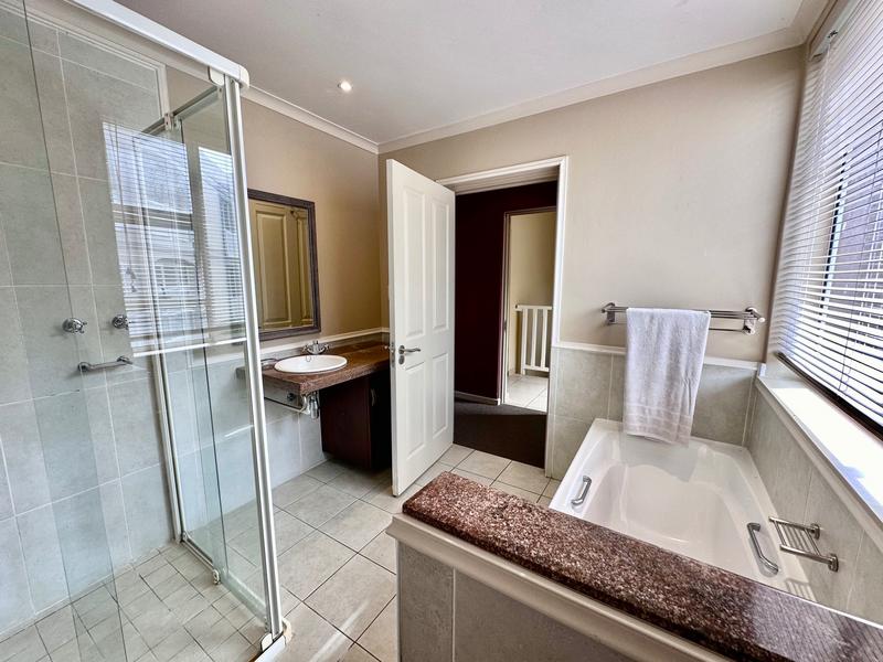 3 Bedroom Property for Sale in Pinnacle Point Golf Estate Western Cape